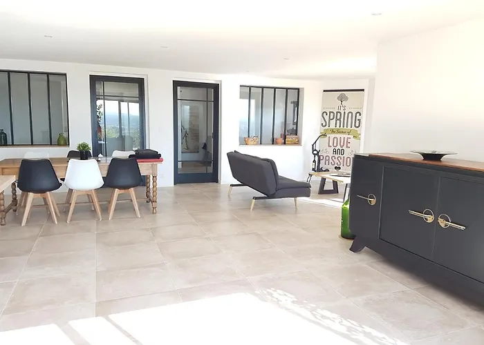 Colina Casa de Férias *